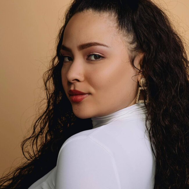 WhatsApp Image 2025-11-21 at 08.58.42